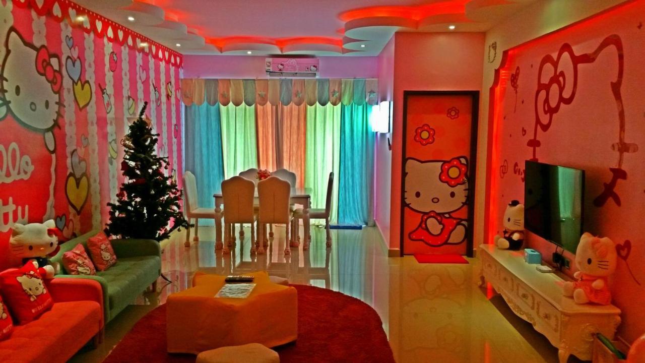 Hello Kitty Signature Suite Sandakan Room photo
